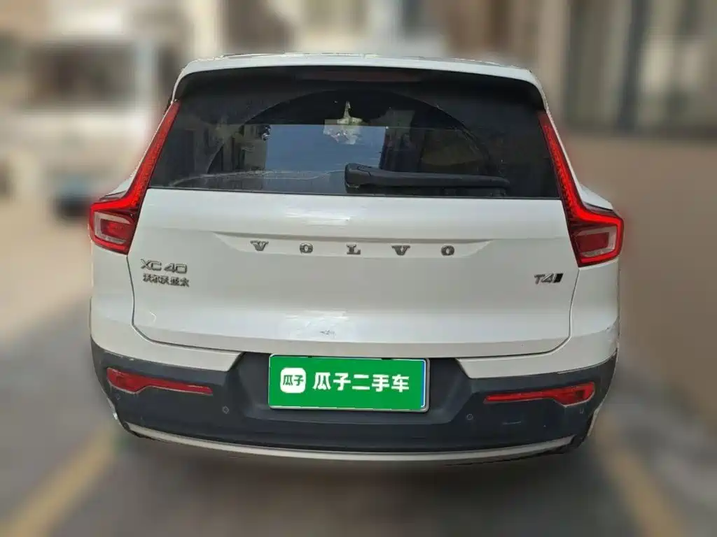 Volvo XC40 — миниатюра 5