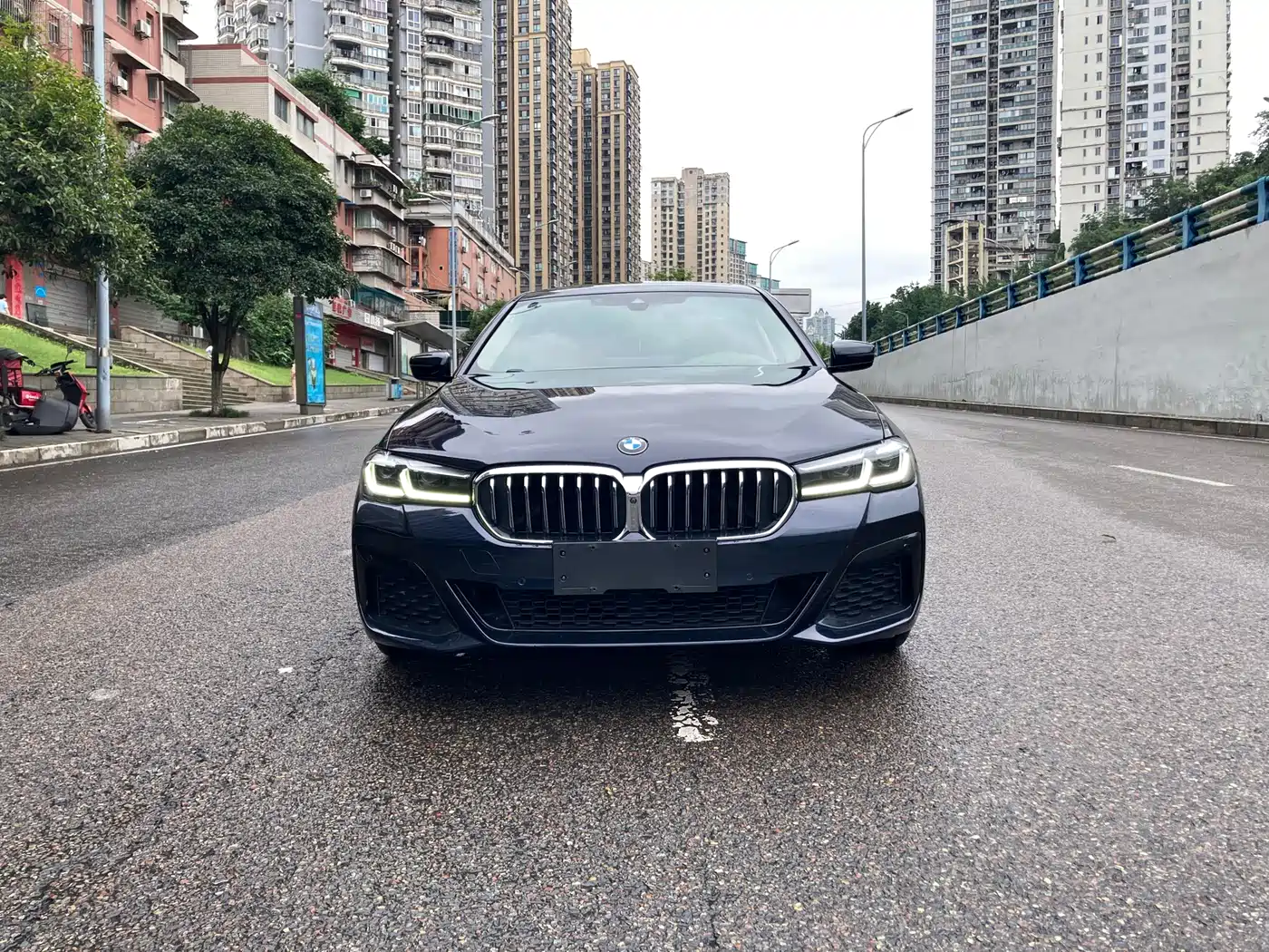 BMW 5 series 2021 Синий из Китая, фото 2