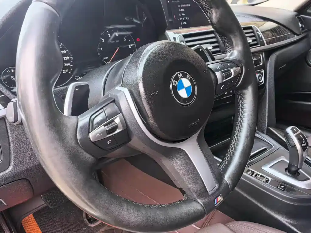 BMW 3 Series — миниатюра 5