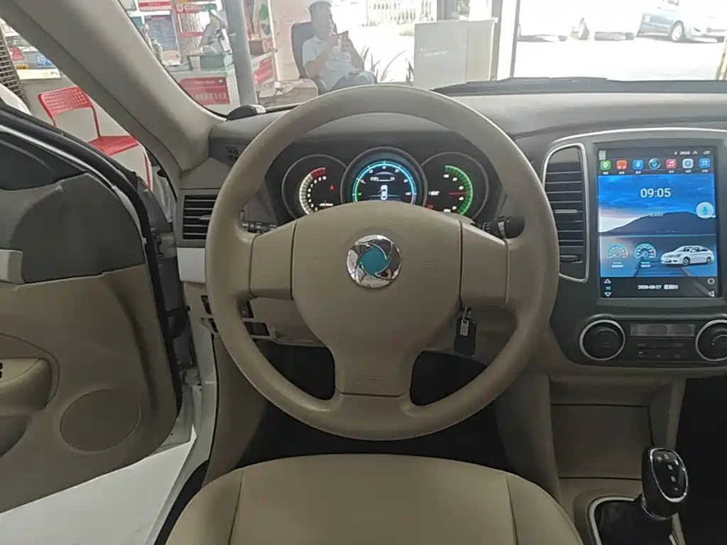 Dongfeng E11K — миниатюра 11