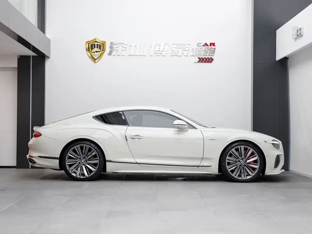 Bentley Continental PHEV — миниатюра 10