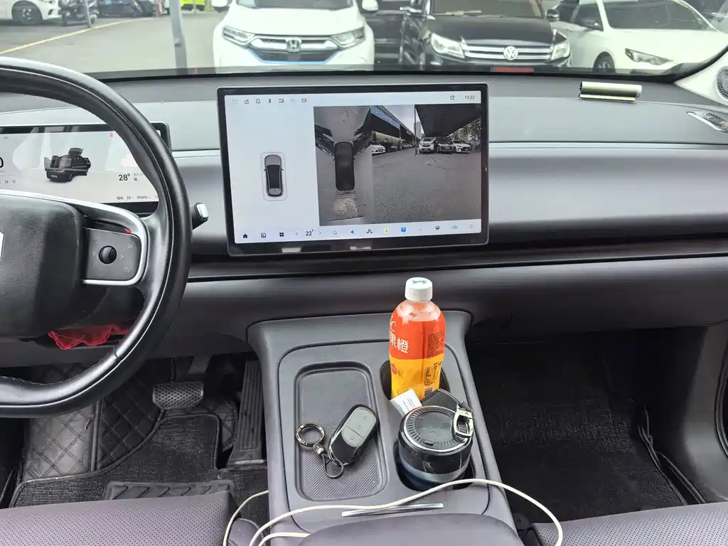 Leapmotor Leapmotor C10 — миниатюра 13