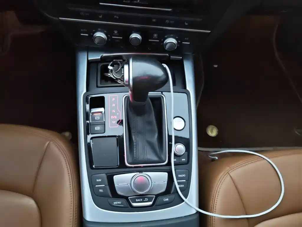 Audi A6L — миниатюра 14