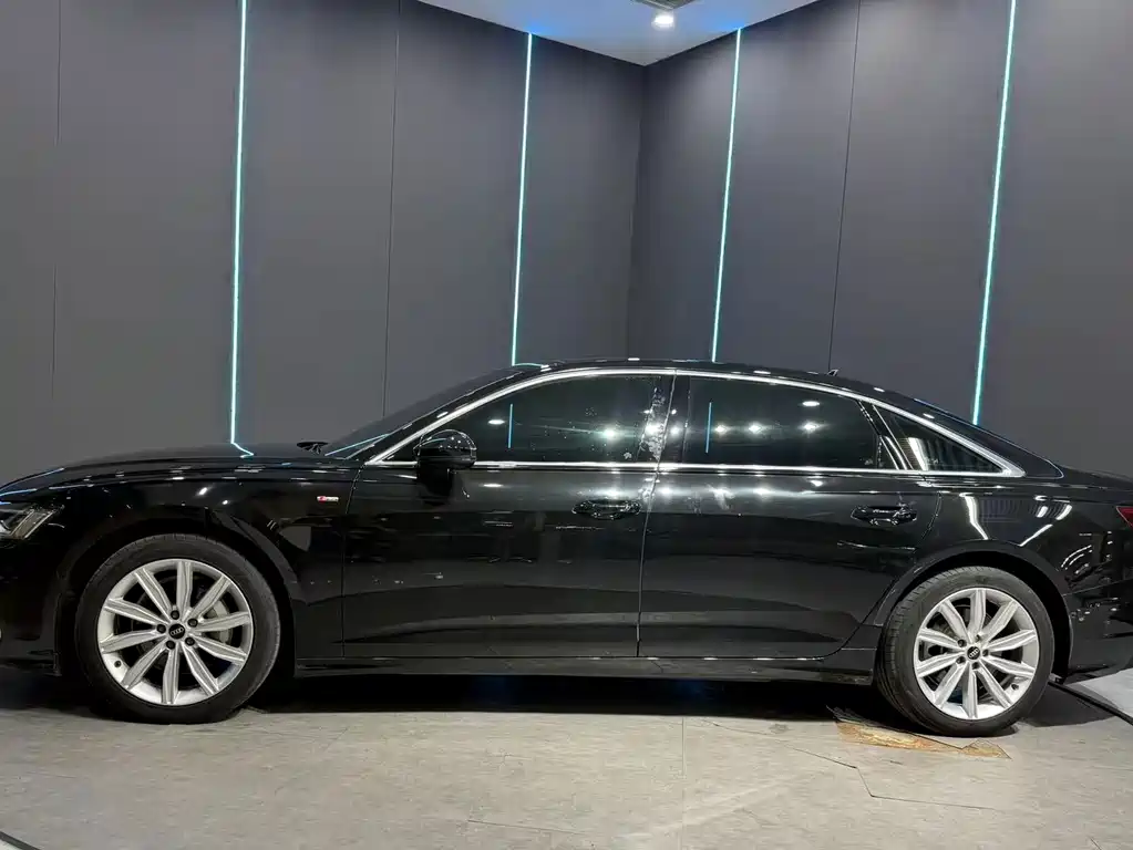 Audi A6L — миниатюра 5
