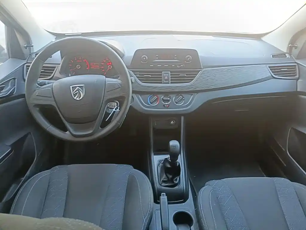 Baojun 310 — миниатюра 10