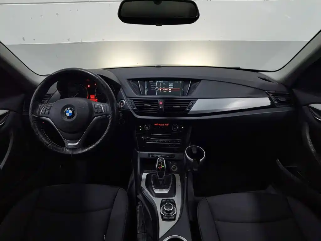 BMW X1 — миниатюра 5