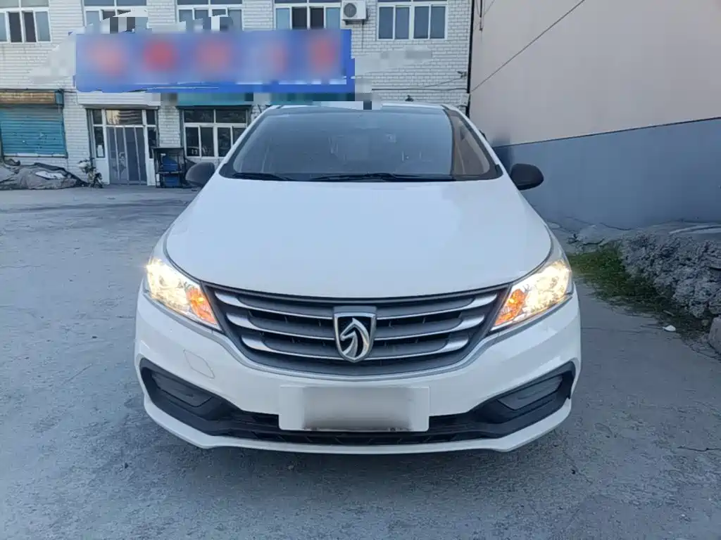 Baojun 310 — миниатюра 3
