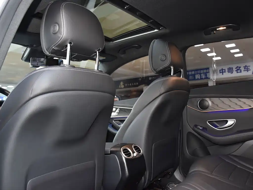 Mercedes-Benz EQC — миниатюра 8