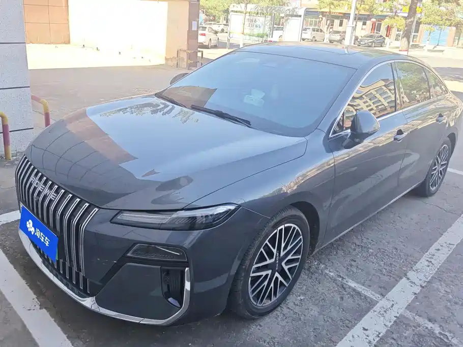 Roewe M7 DMH