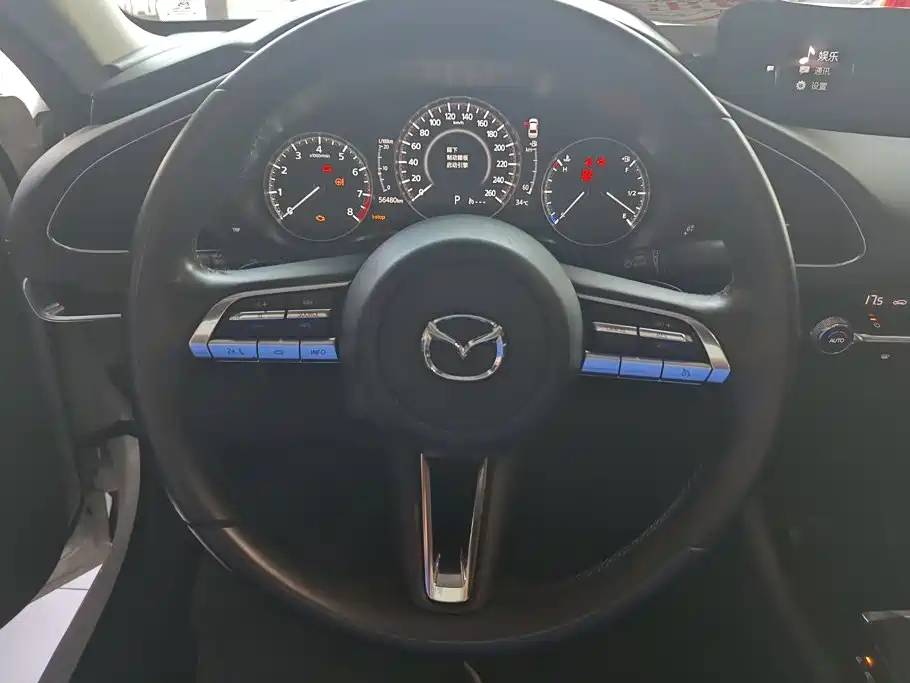 Mazda 3 Axela — миниатюра 15