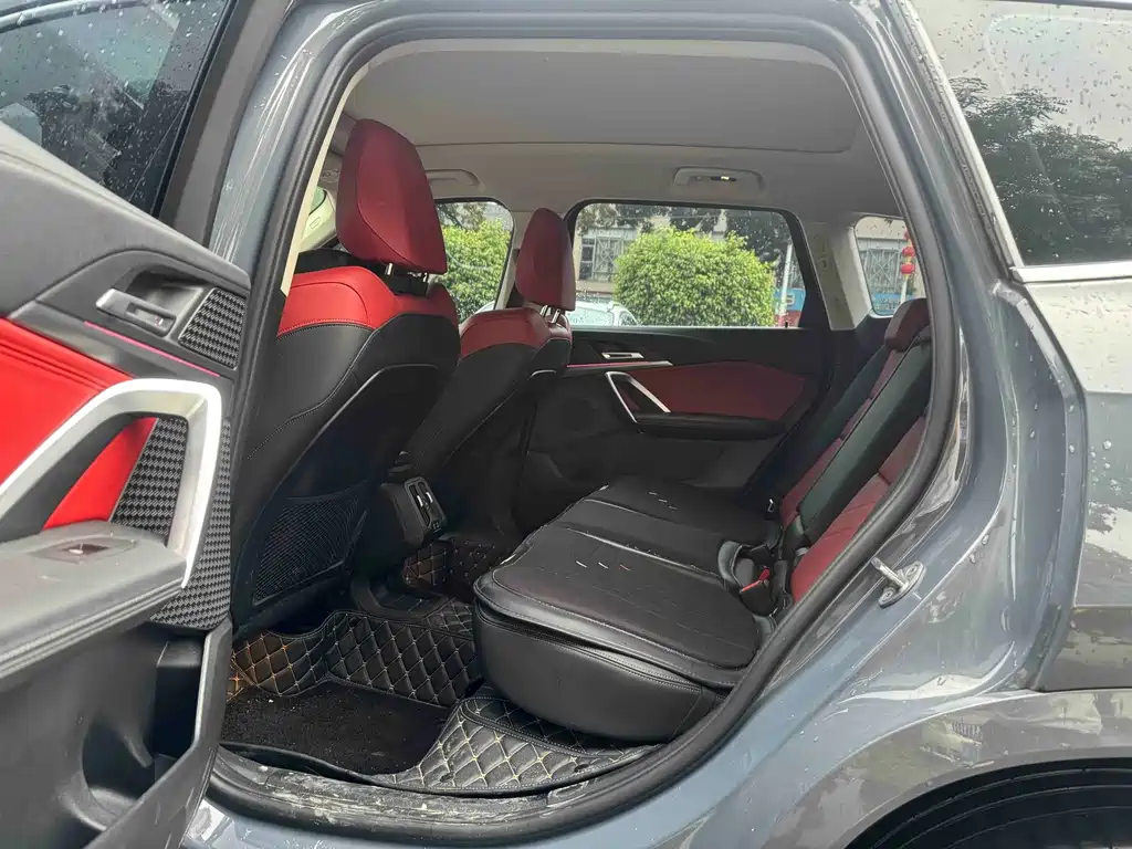 BMW X1 — миниатюра 11