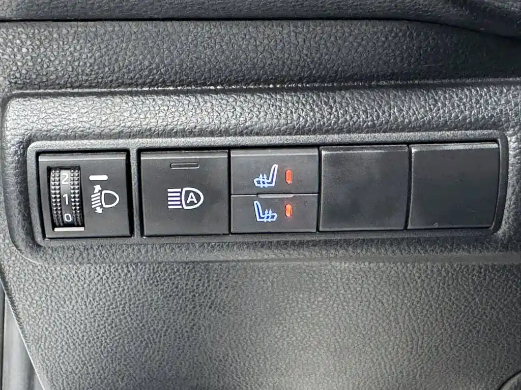 Toyota Corolla — миниатюра 6