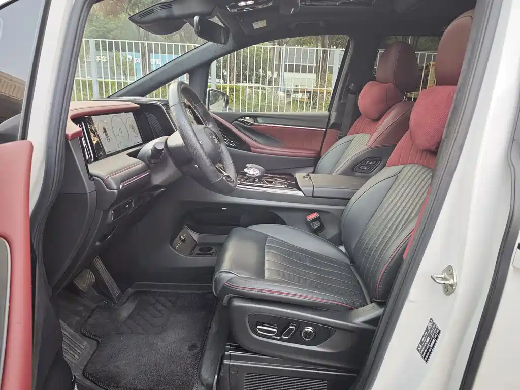 GAC Motor Trumpchi M8 — миниатюра 13