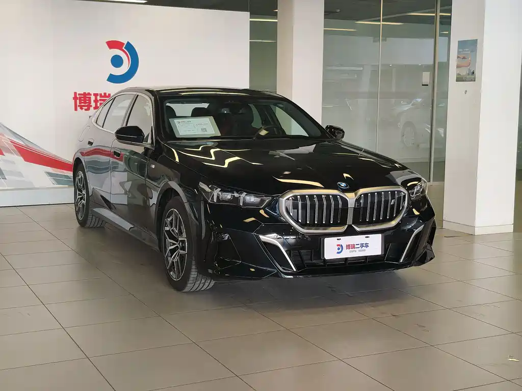 BMW i5 2025 eDrive 40L M Sport