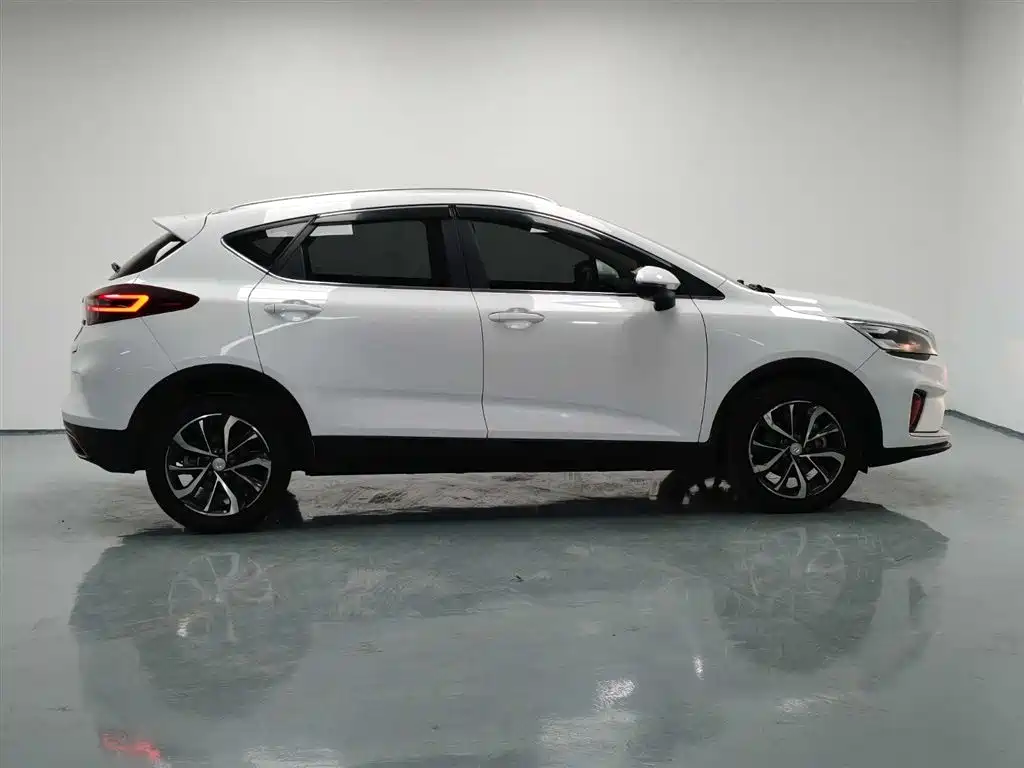 GEELY AUTOMOBILE EMGRAND GS