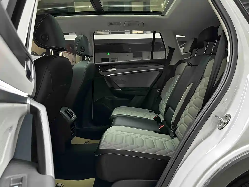 Volkswagen Tayron — миниатюра 9