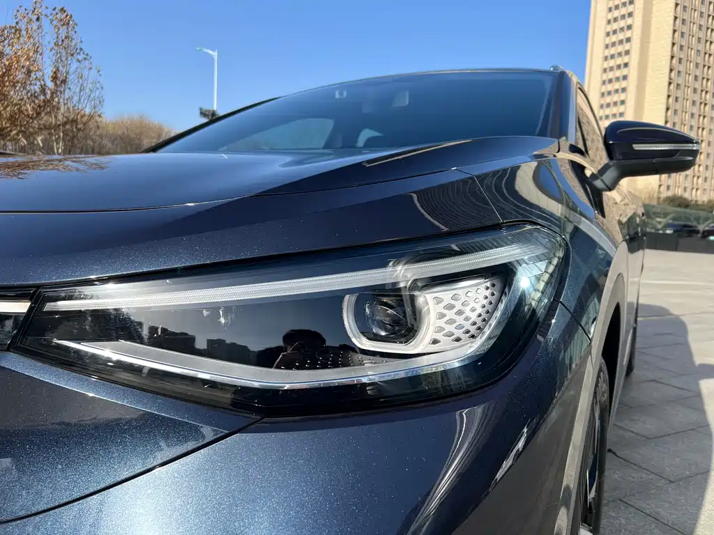 VOLKSWAGEN ID.4 CROZZ