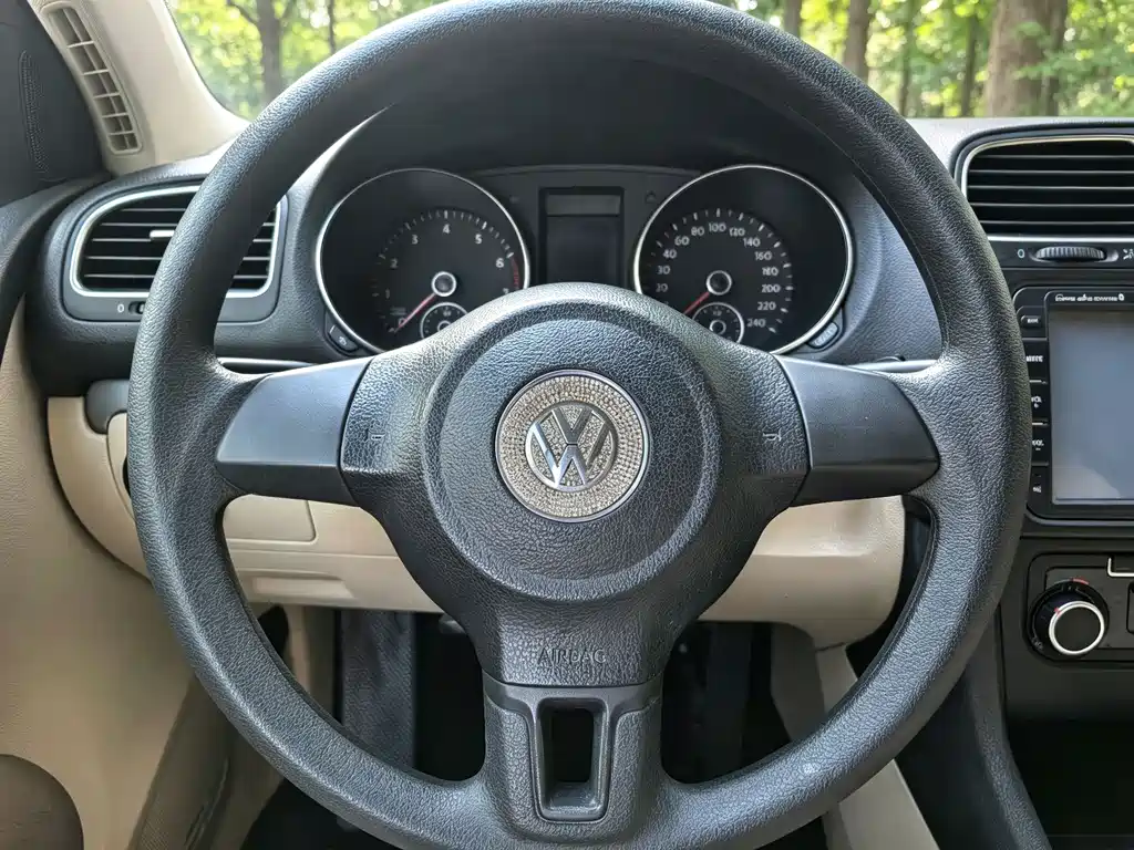 Volkswagen Golf — миниатюра 13
