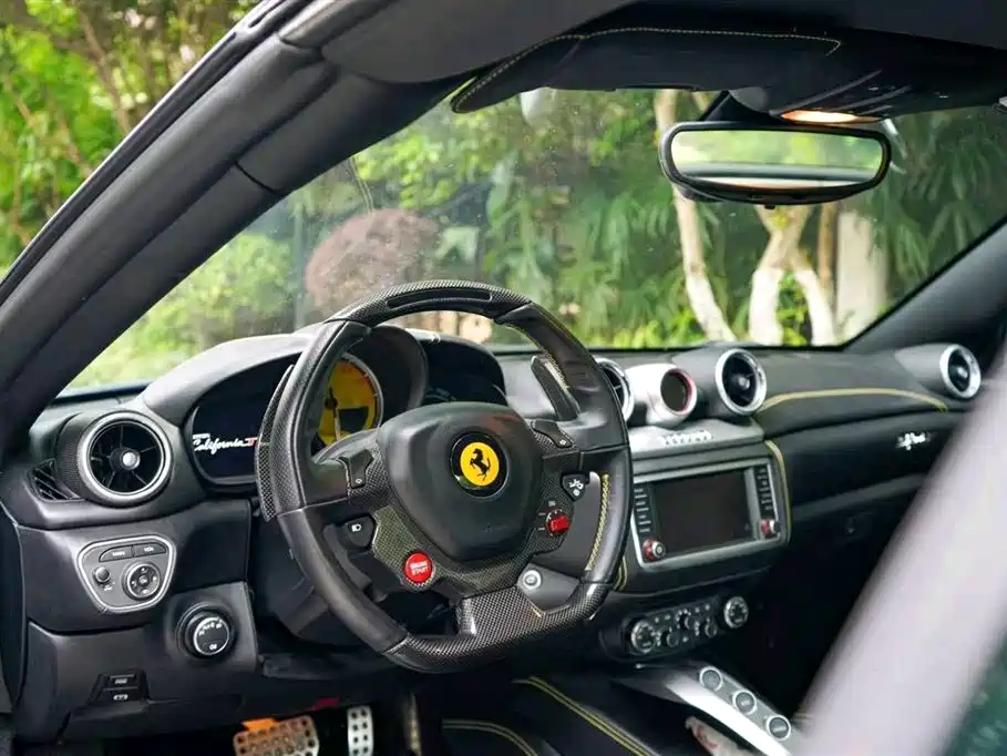 Ferrari California T 2015 3.9T