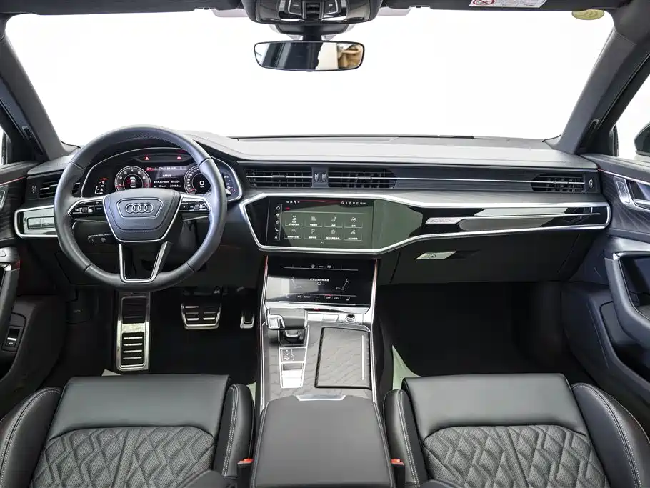 Audi A6L 2025 45 TFSI quattro