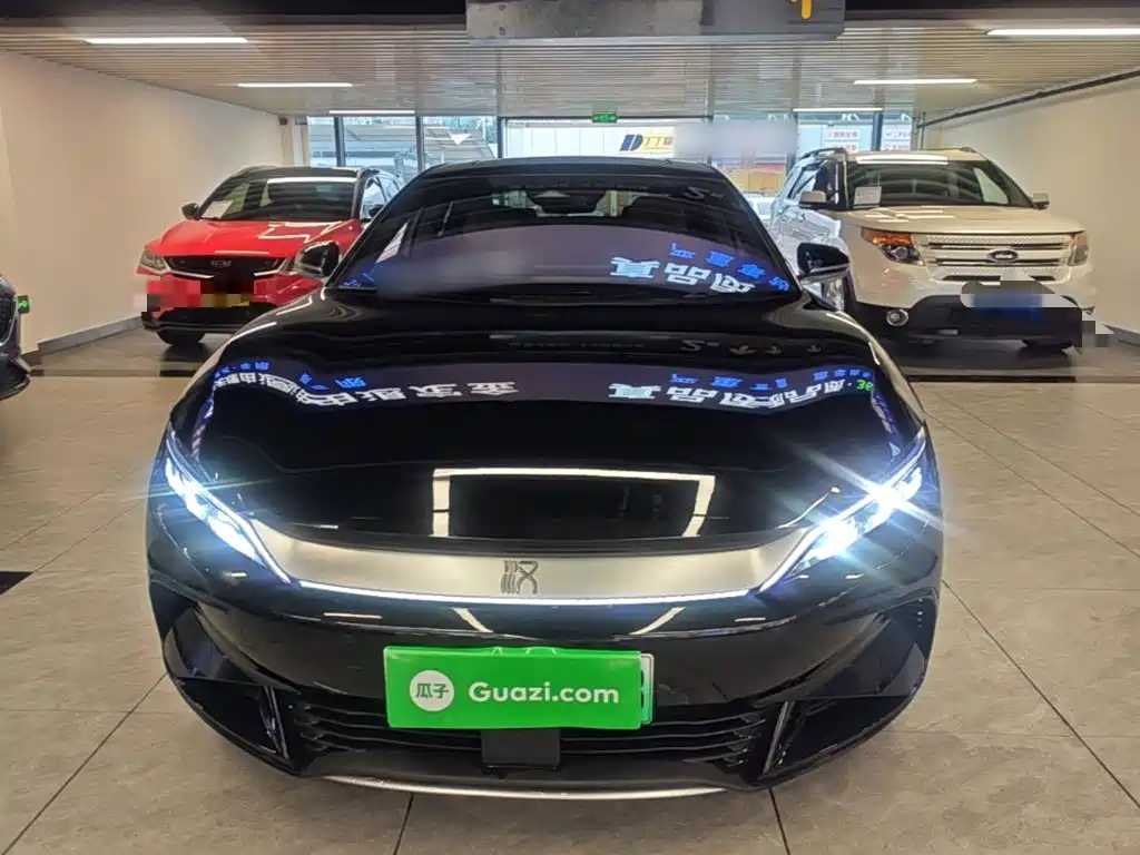 BYD Han — миниатюра 3