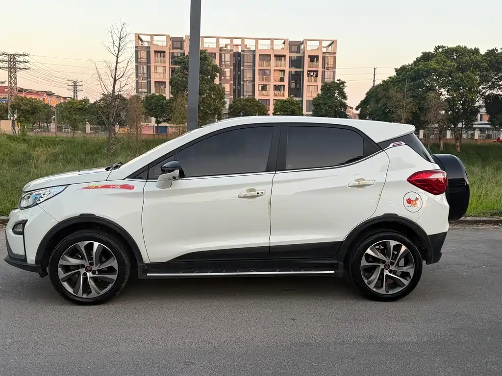 BYD Yuan — миниатюра 4