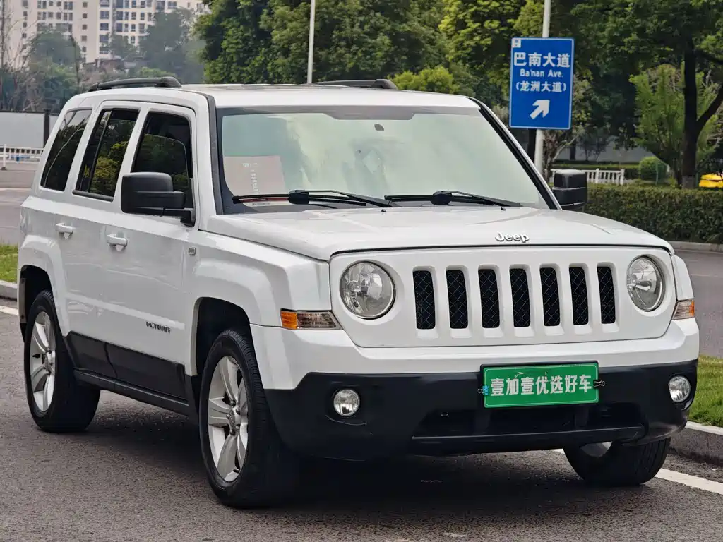 Jeep Patriot — миниатюра 3