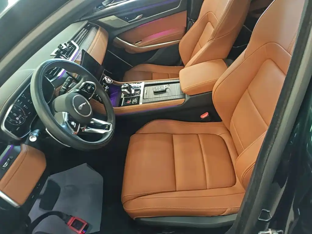 Jaguar XFL — миниатюра 15