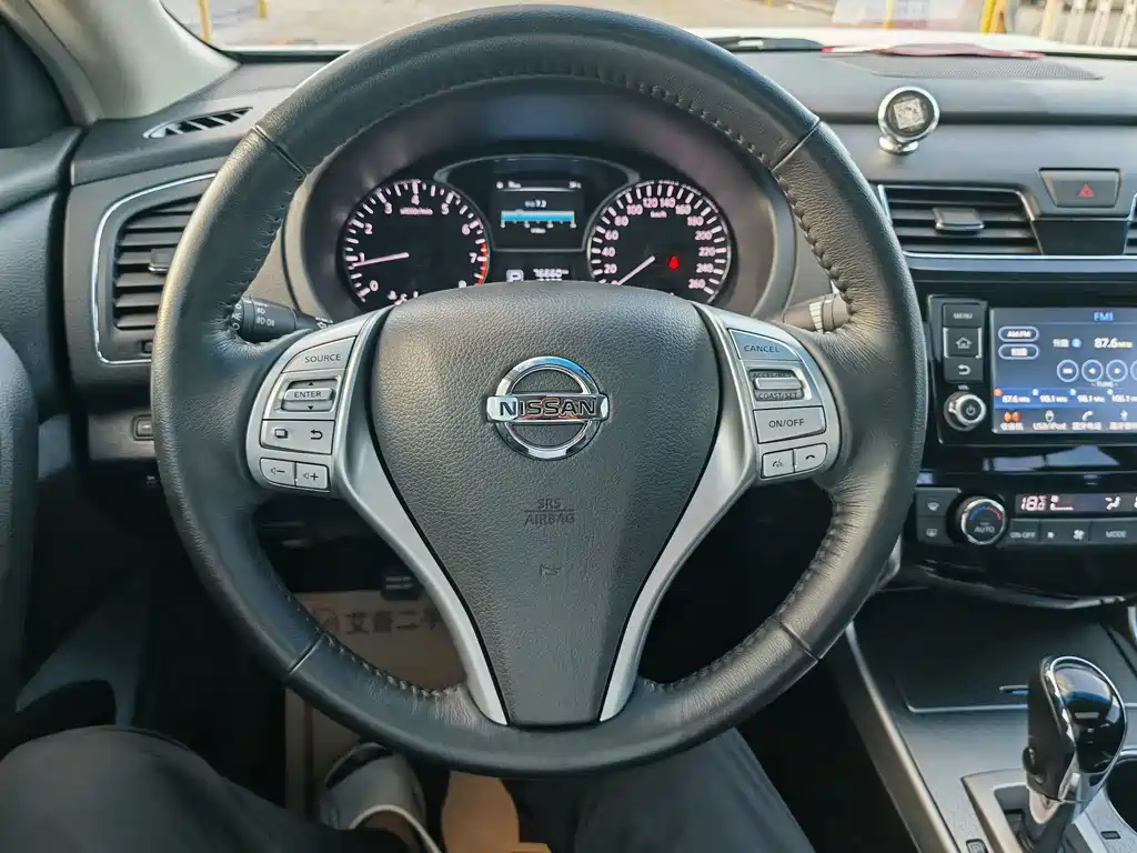 Nissan Teana — миниатюра 5