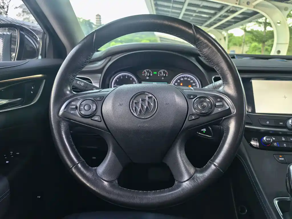 Buick LaCrosse — миниатюра 15