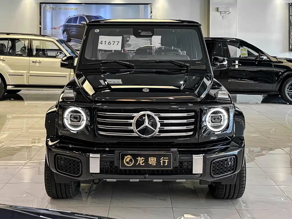 Mercedes-Benz G-Class 0
