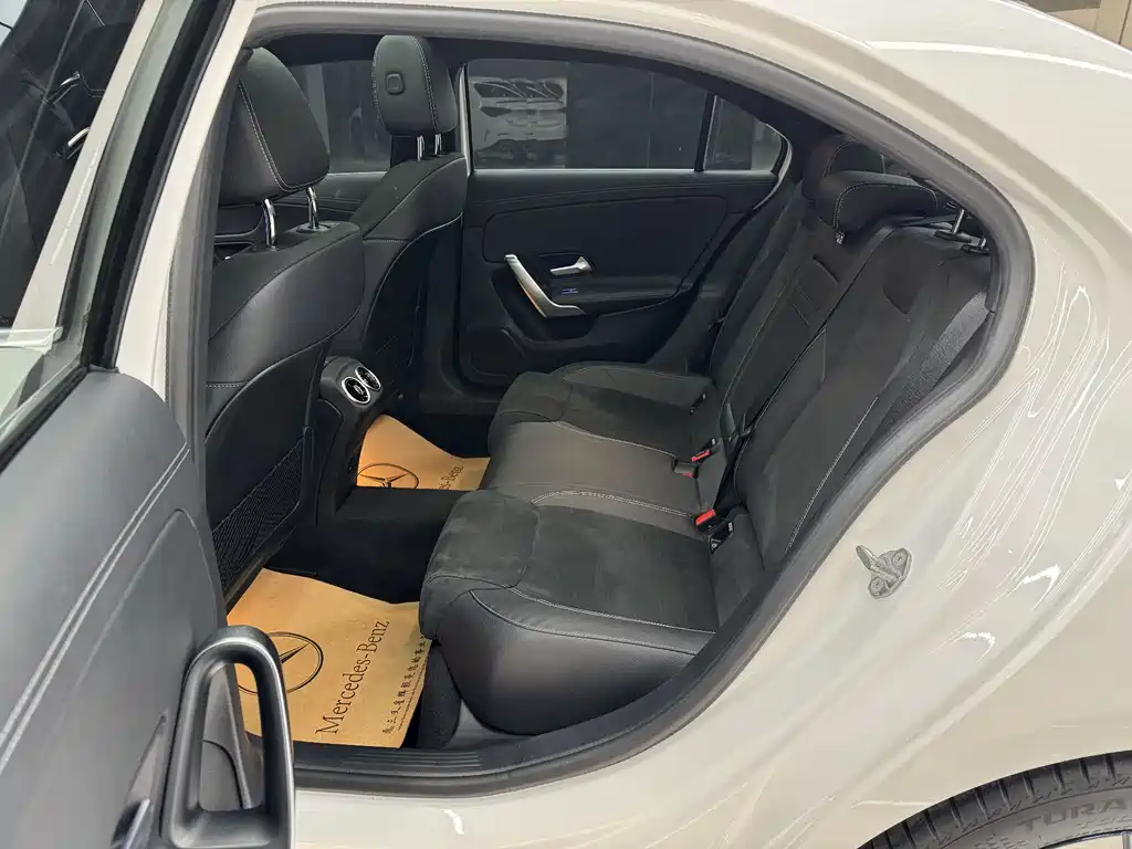 MERCEDES-BENZ A CLASS