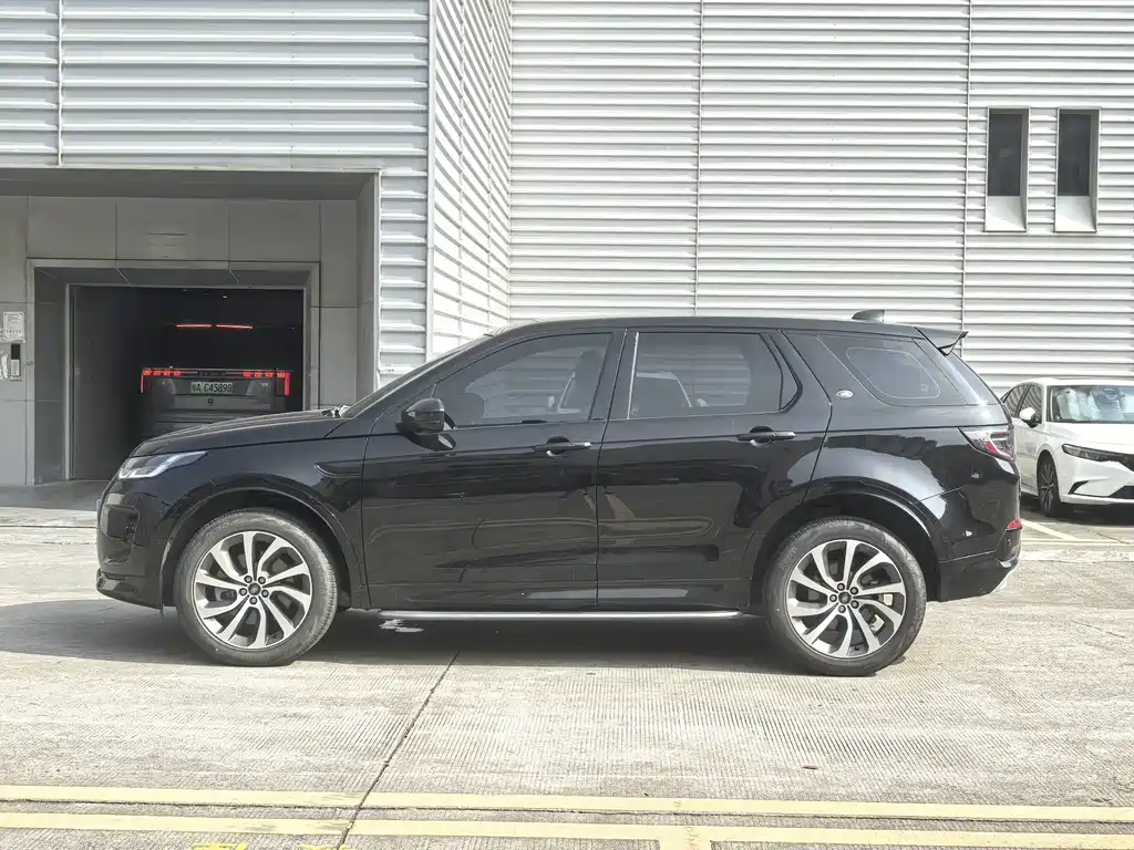 Land Rover Discovery Sport — миниатюра 5