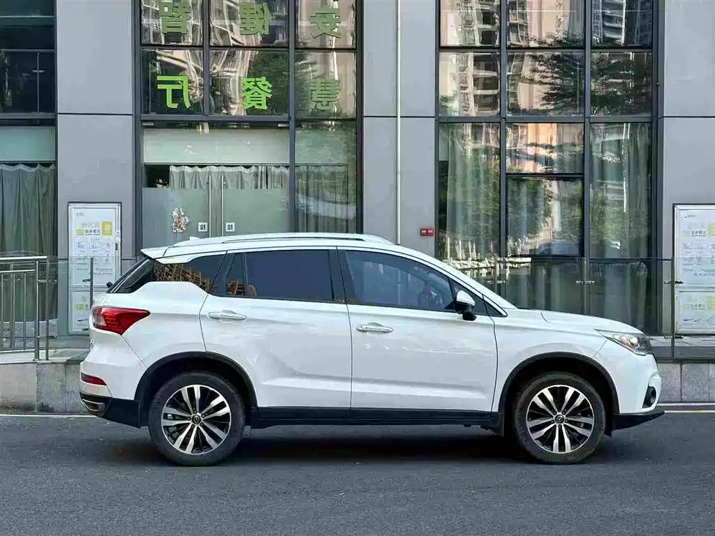 GAC Motor Trumpchi GS4 — миниатюра 4