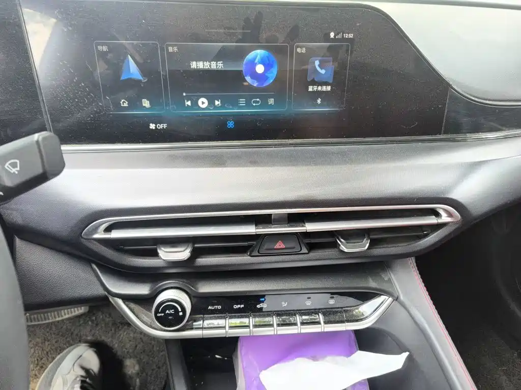 Changan Eado — миниатюра 9