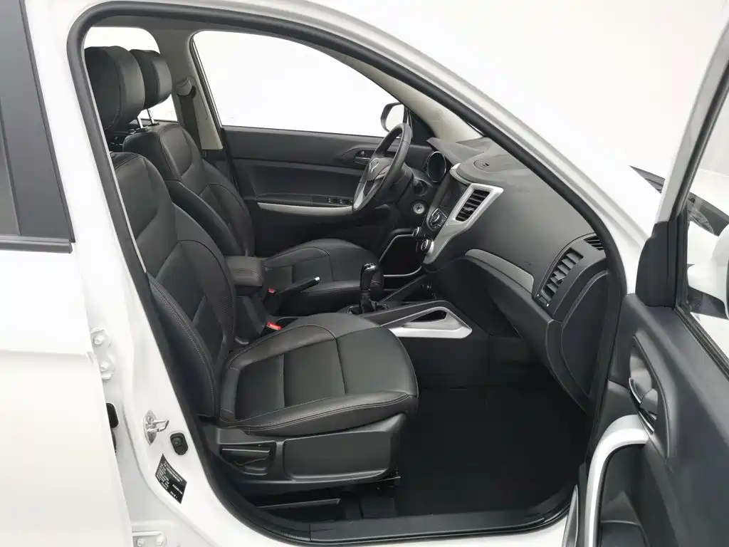 Changan CS35 — миниатюра 23