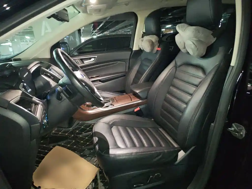 Ford Edge — миниатюра 11