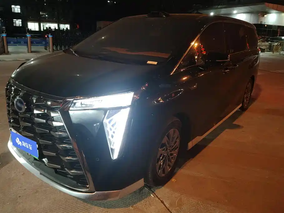 GAC Motor 传祺向往M8 2025