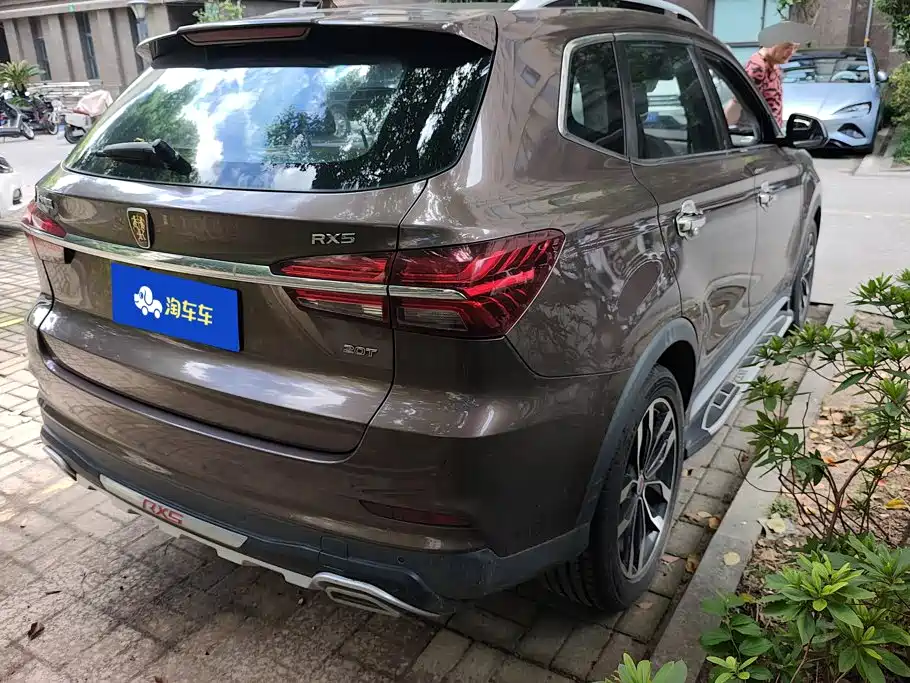 Roewe RX5 — миниатюра 3