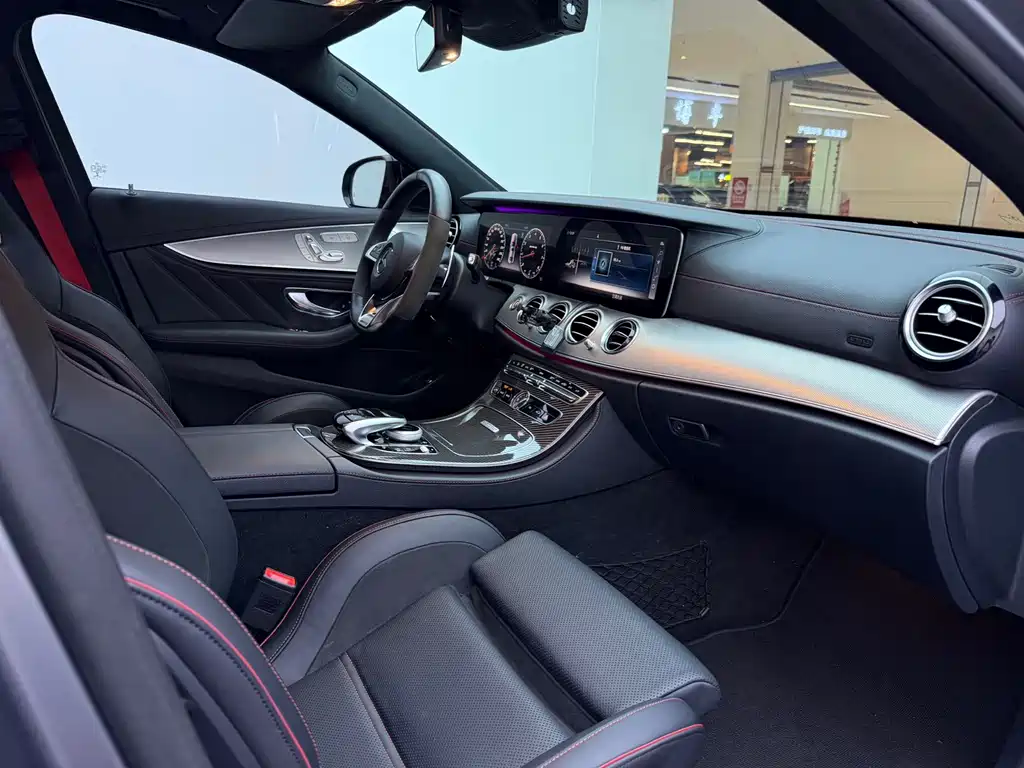 Mercedes-Benz E-Class AMG — миниатюра 9