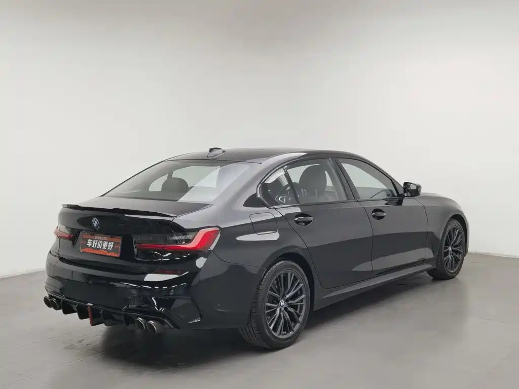 BMW 3 Series — миниатюра 2