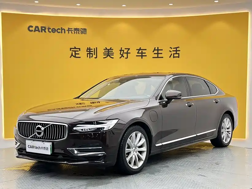 Volvo S90 PHEV — миниатюра 13