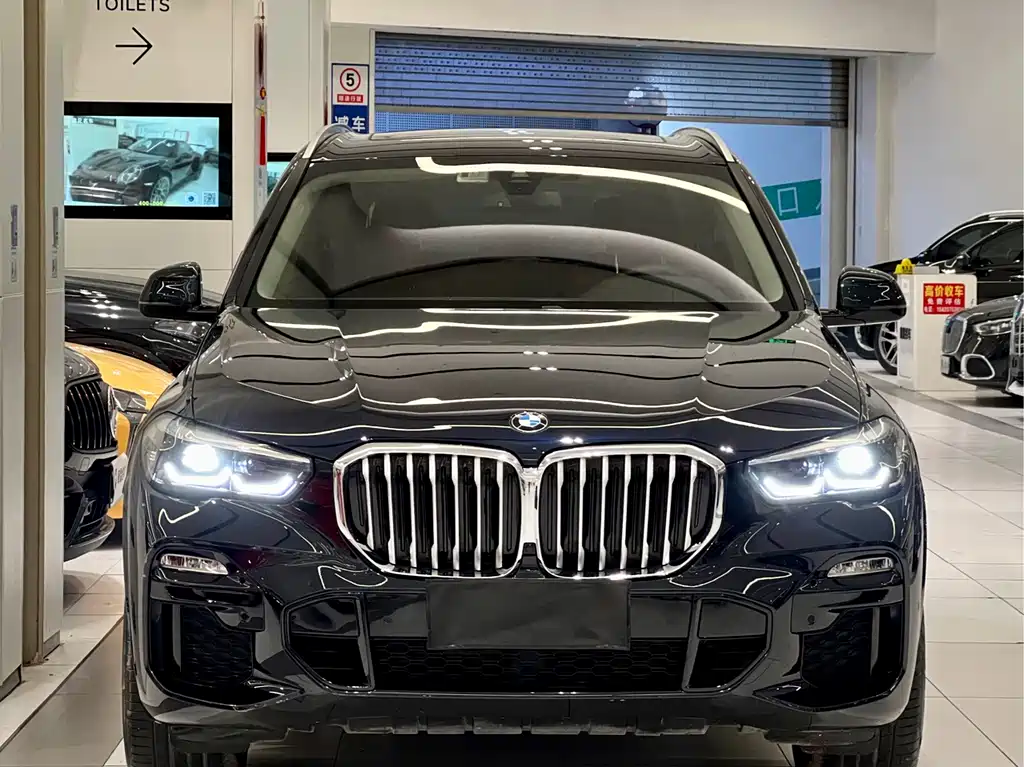 BMW X5 2021 xDrive30i M Sport