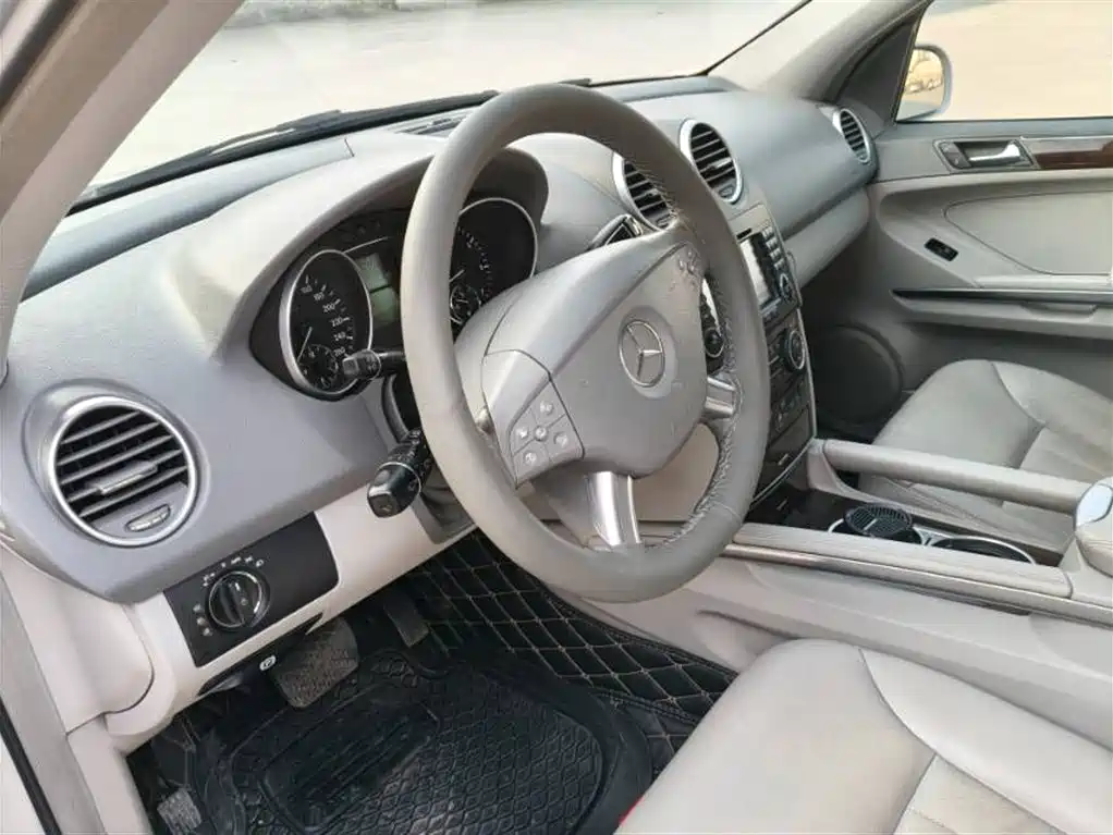 Mercedes-Benz M 2008 ML 350 4MATIC Luxury