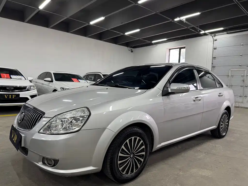 Buick Excelle 2013
