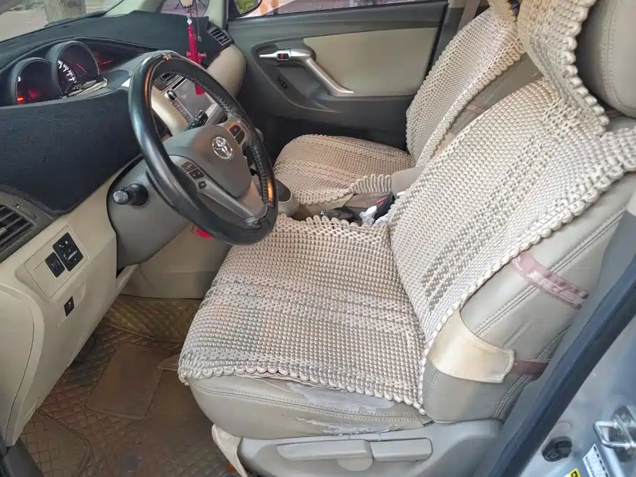 Toyota Verso — миниатюра 9