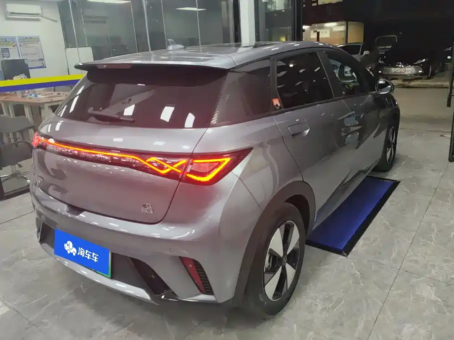 BYD Dolphin — миниатюра 3