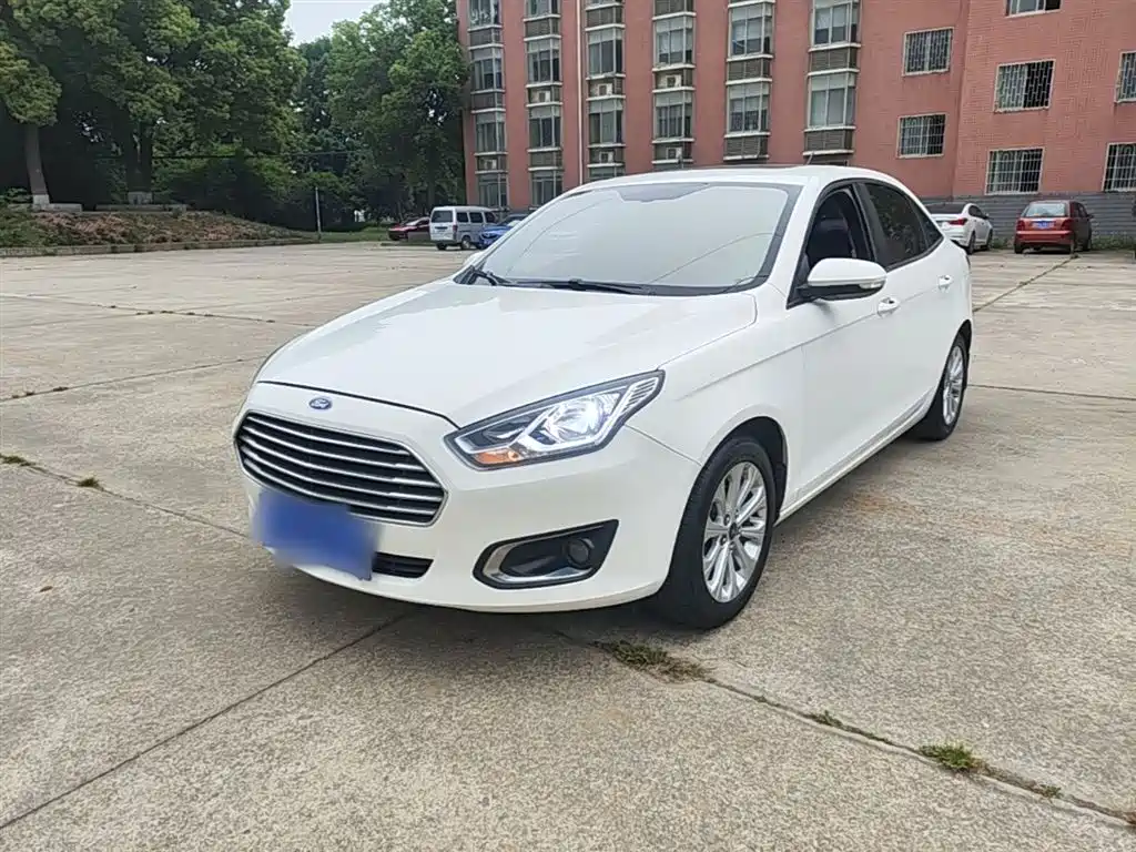 Ford Escort 2018