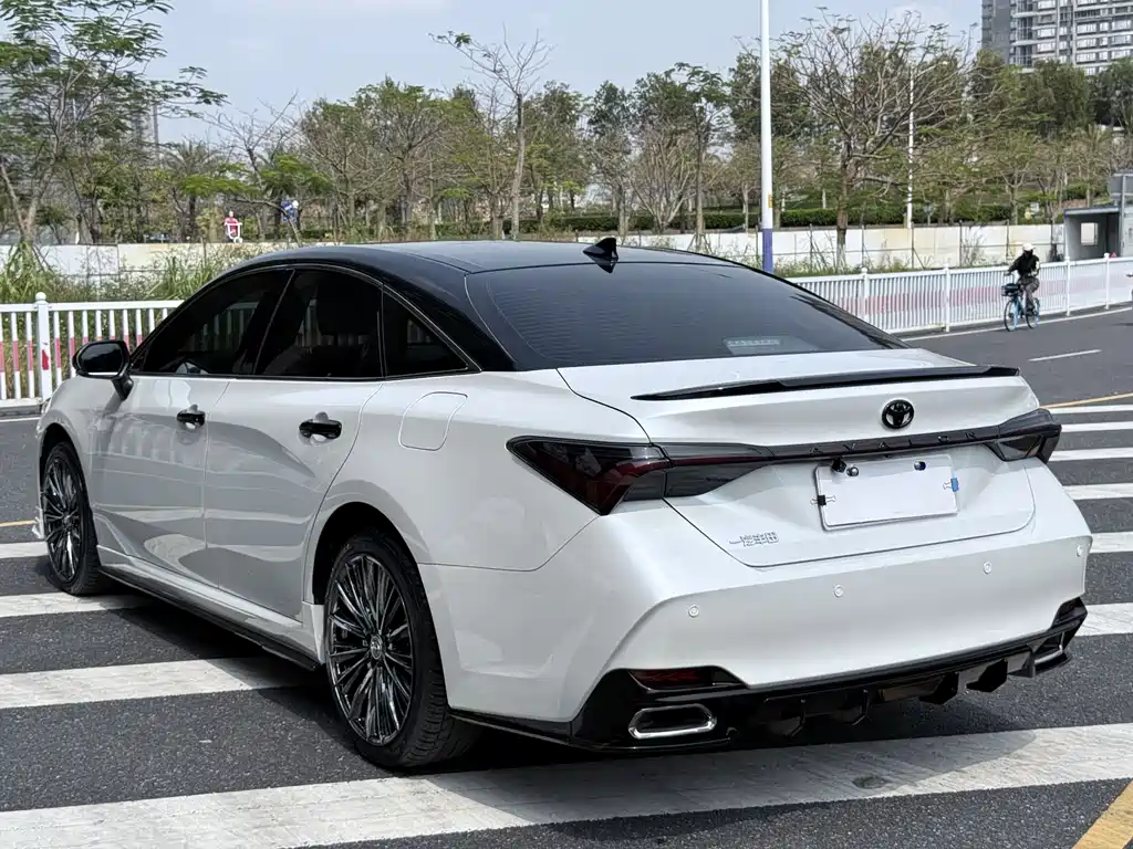 TOYOTA ASIAN DRAGON