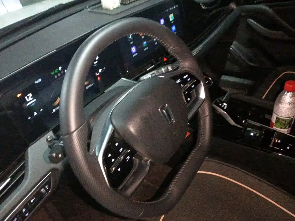 Bestune B70 — миниатюра 6